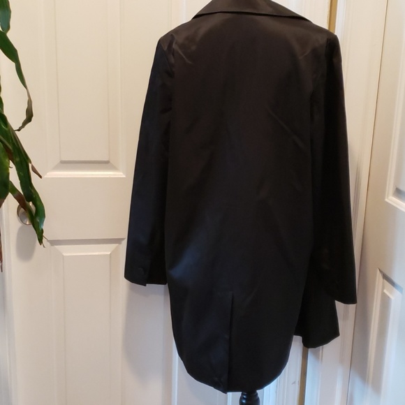 NWOT Ladies car coat - Picture 2 of 5